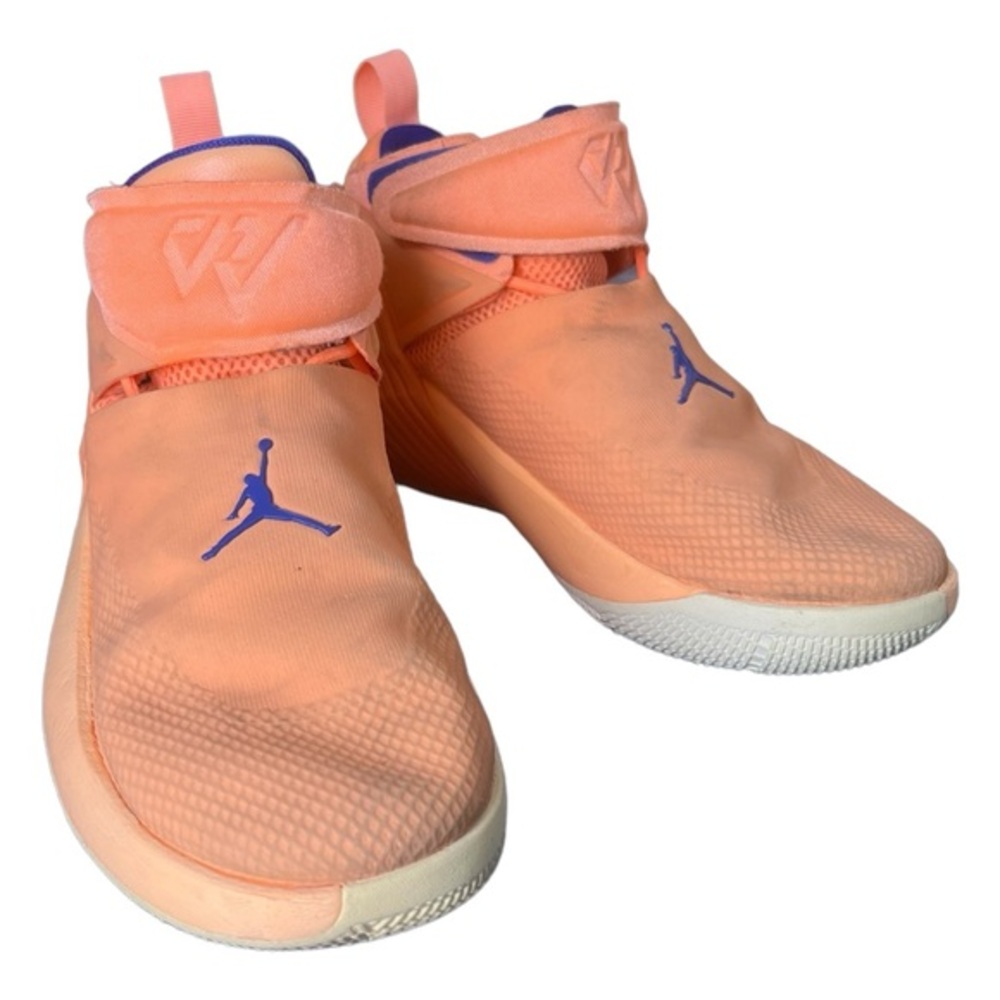 Jordan Kids Peach Basketball Shoes with Purple Jumpman